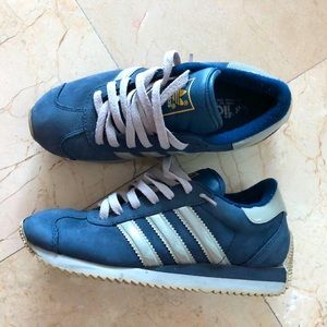 Adidas Blue 7 Good condition